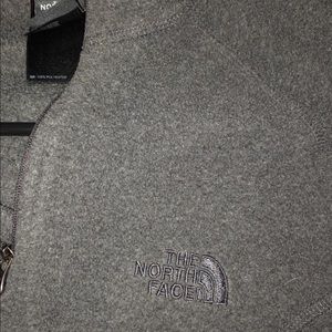 North face grey pullover